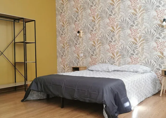 Calme Et Detente En Hypercentre Avec Parking Fontenay-le-Comte